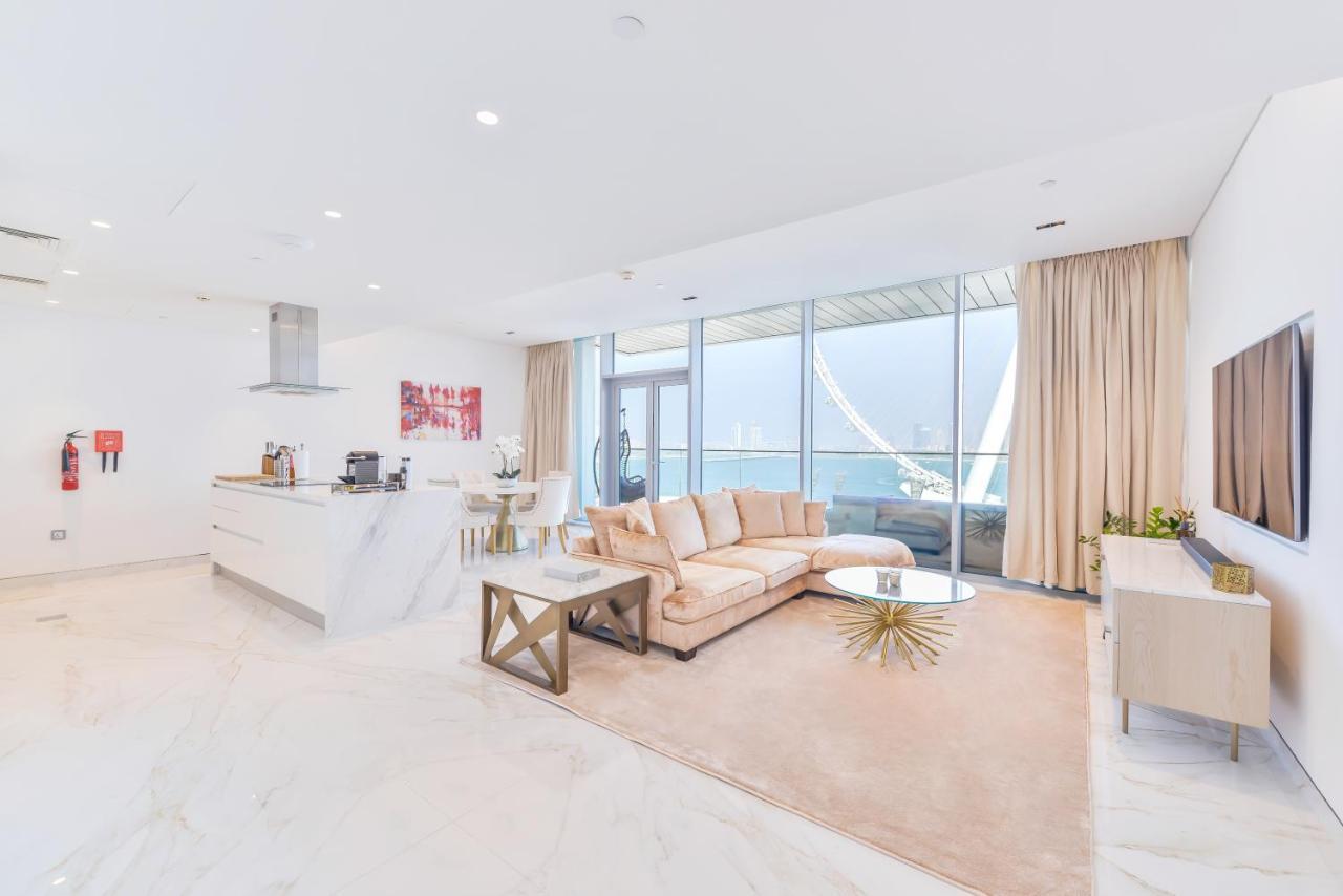 Luxury 2 Bedroom Beachfront Apt W Stunning Sea View Dubaj Exteriér fotografie